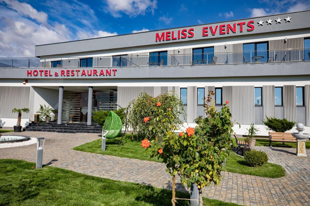Meliss Events Hotel Craiova Bagian luar foto